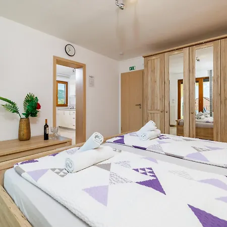 Ivka Appartement *